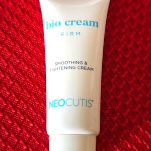 NeoCUtis Bio Cream Firm‎ - Smoothing & Tightening Cream SAMPLE